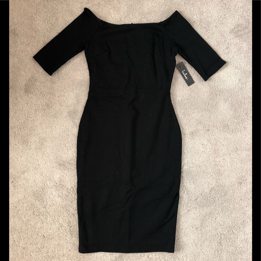 Lulu’s black bodycon Off the Shoulder dress